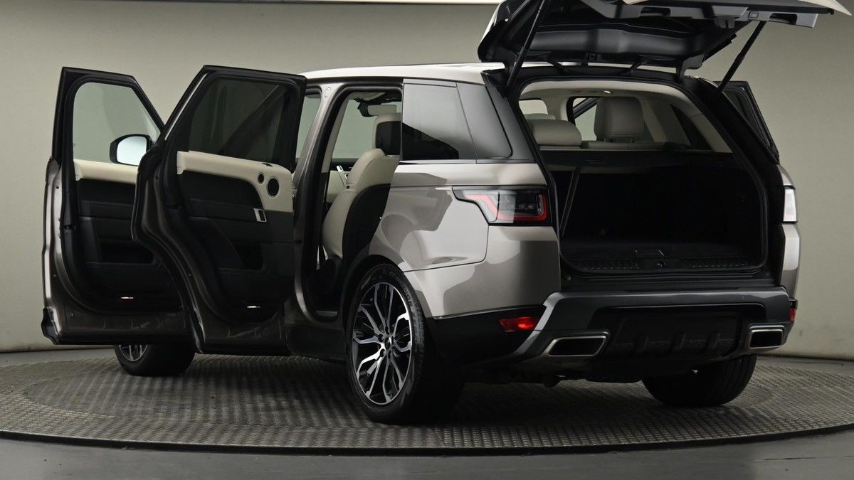 Land Rover Range Rover Sport Image 29