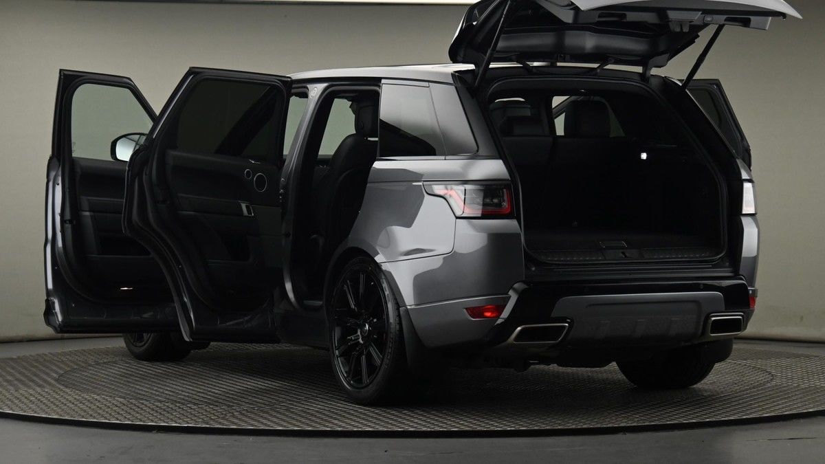 More views of Land Rover Range Rover Sport