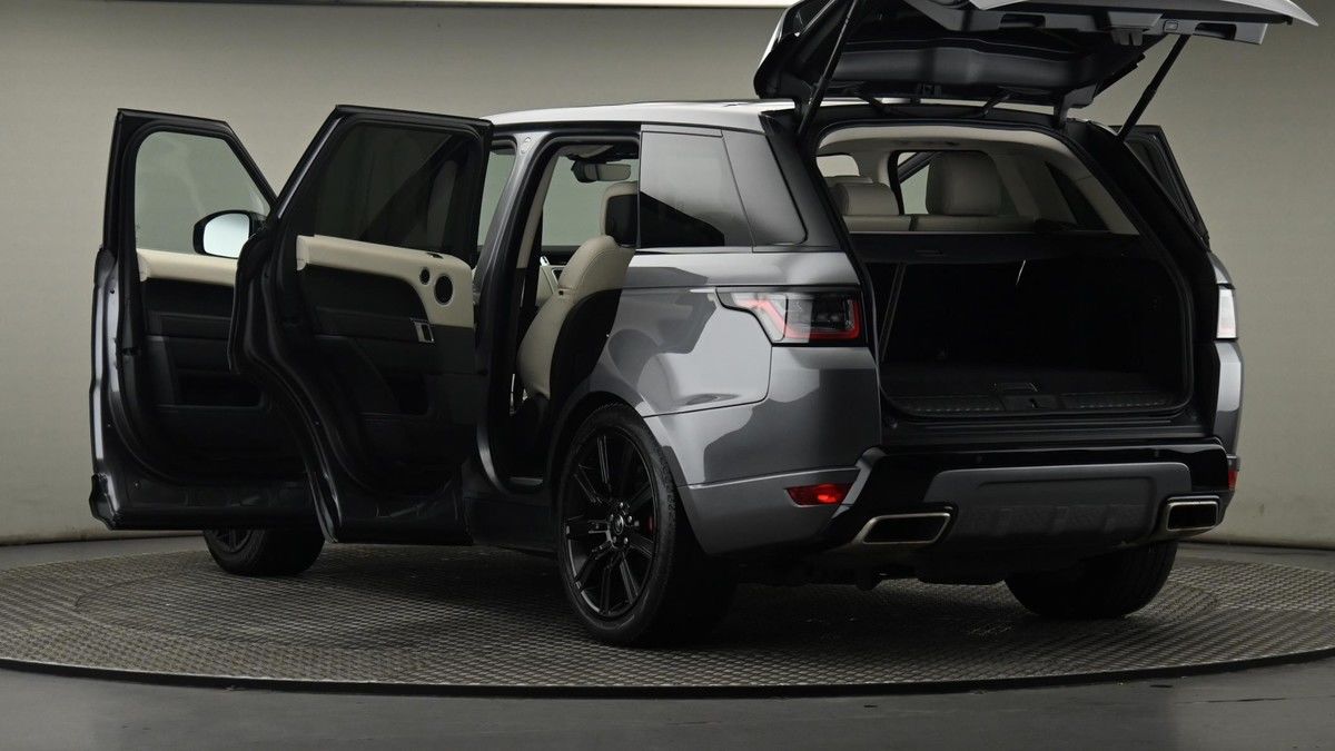 Land Rover Range Rover Sport Image 29