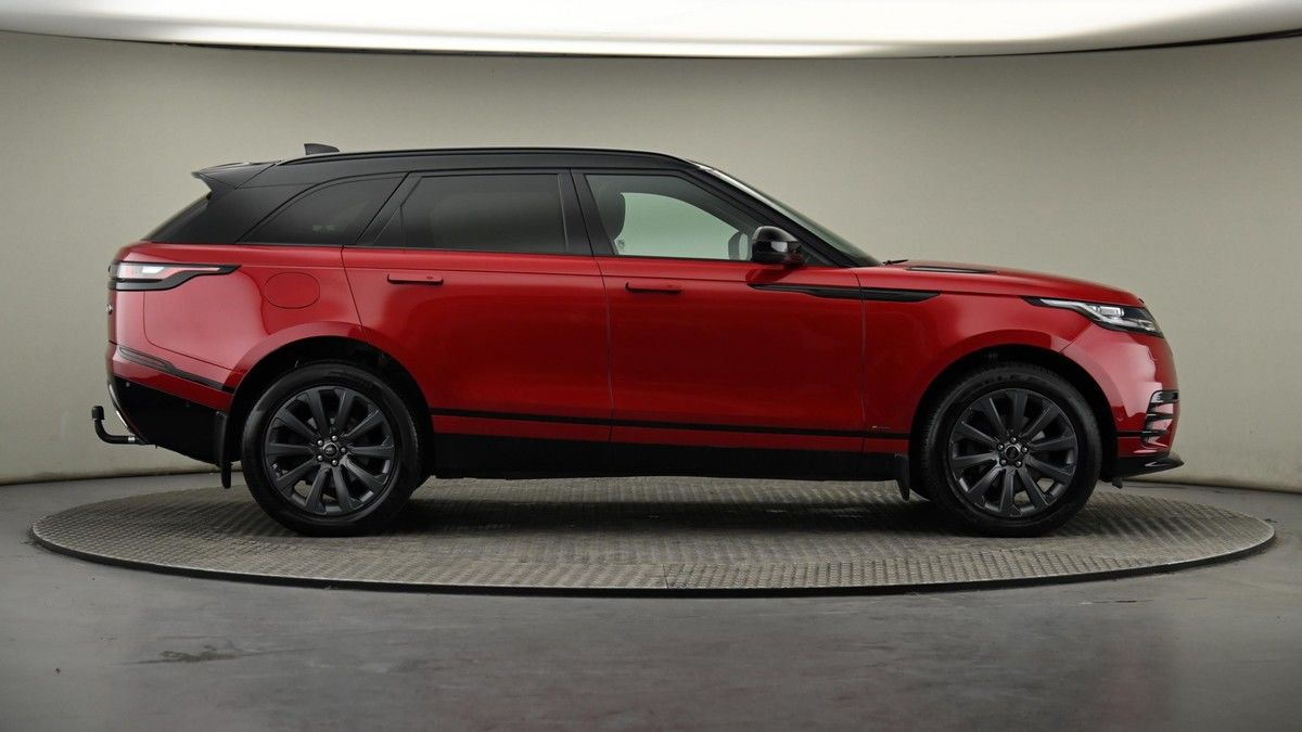 Land Rover Range Rover Velar Image 27