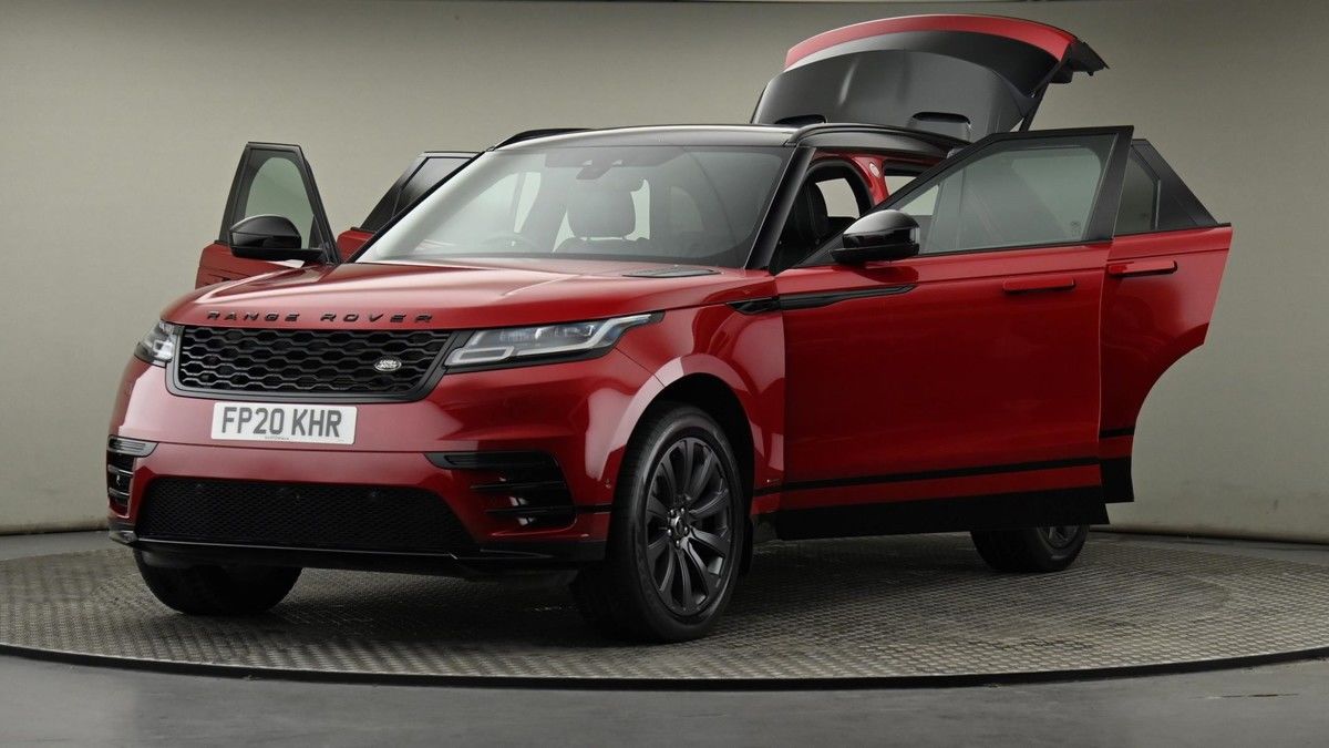 Land Rover Range Rover Velar Image 28