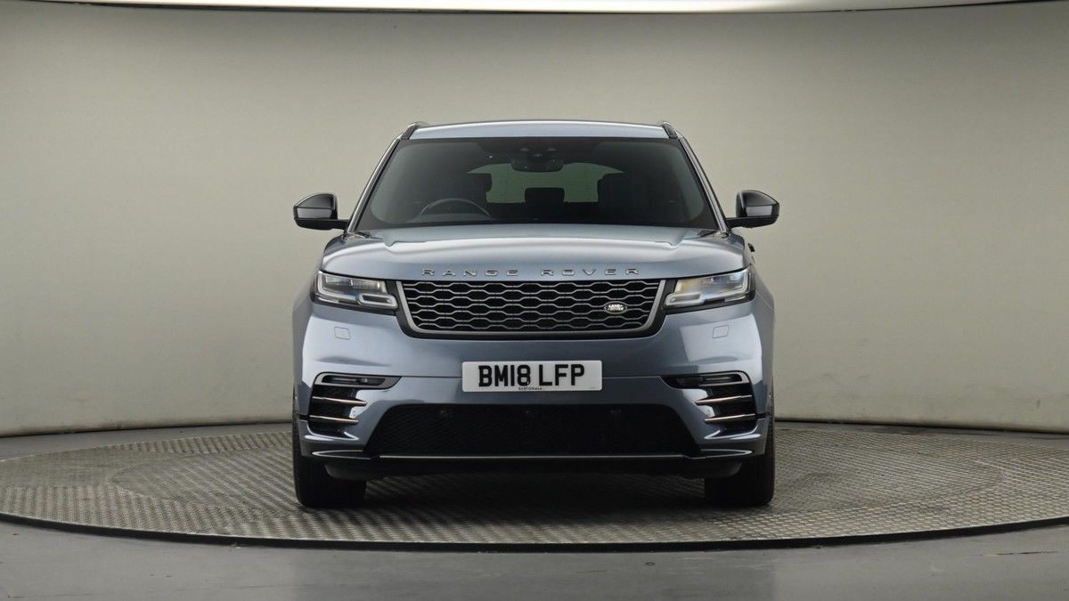 Land Rover Range Rover Velar Image 21