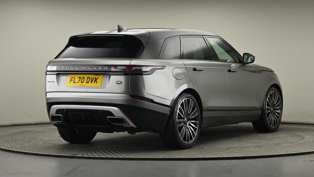 Land Rover Range Rover Velar Image 26