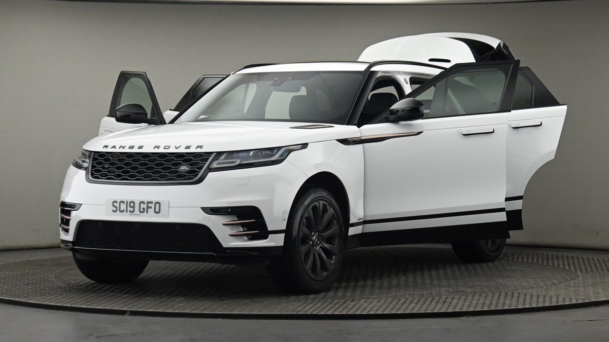 More views of Land Rover Range Rover Velar