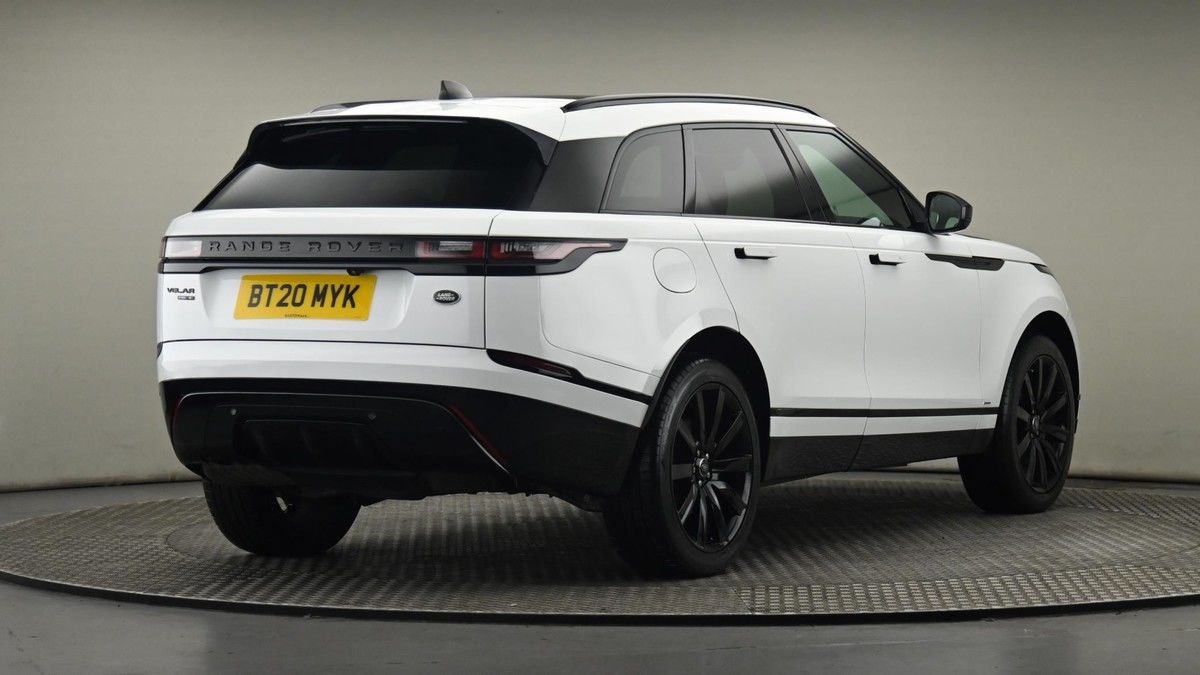 Land Rover Range Rover Velar Image 26