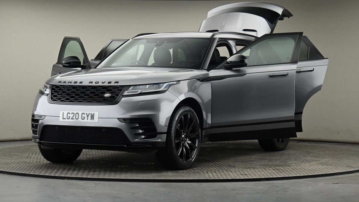 Land Rover Range Rover Velar Image 28