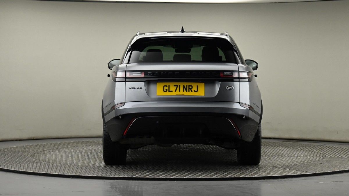 Land Rover Range Rover Velar Image 25