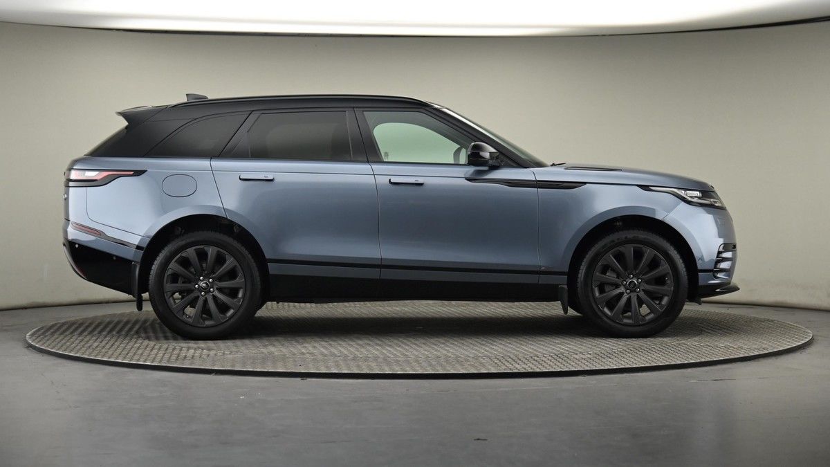 More views of Land Rover Range Rover Velar