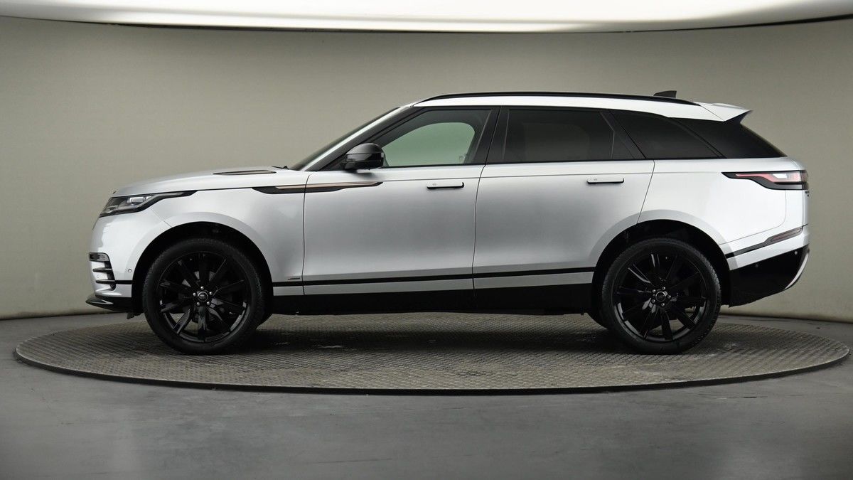 Land Rover Range Rover Velar Image 23