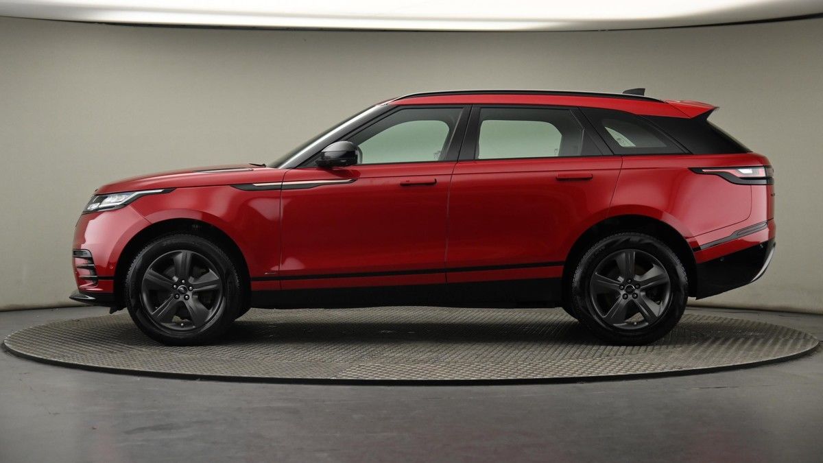 Land Rover Range Rover Velar Image 22