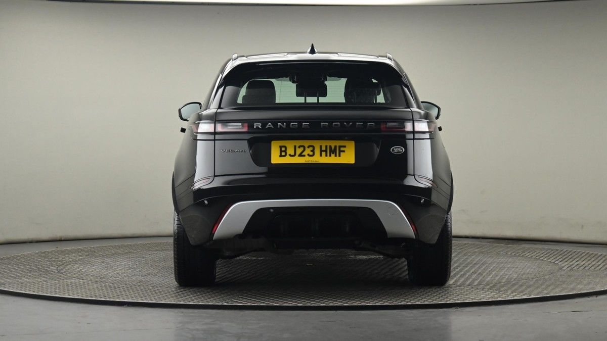 Land Rover Range Rover Velar Image 25