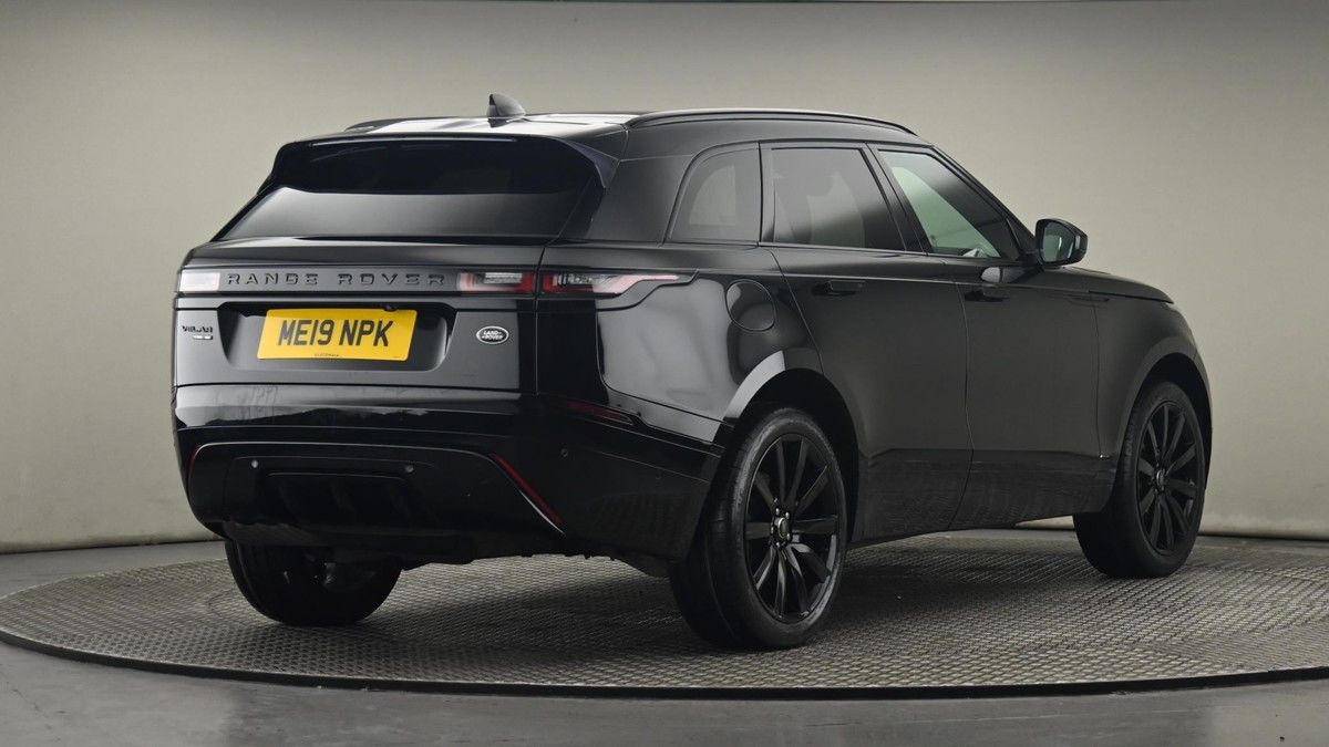 More views of Land Rover Range Rover Velar