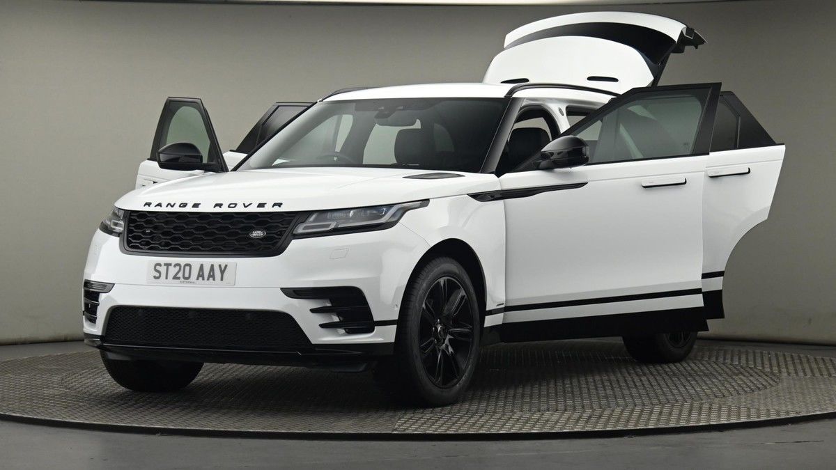 Land Rover Range Rover Velar Image 28