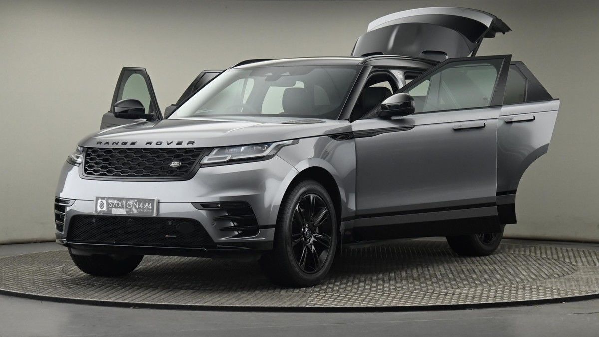 More views of Land Rover Range Rover Velar