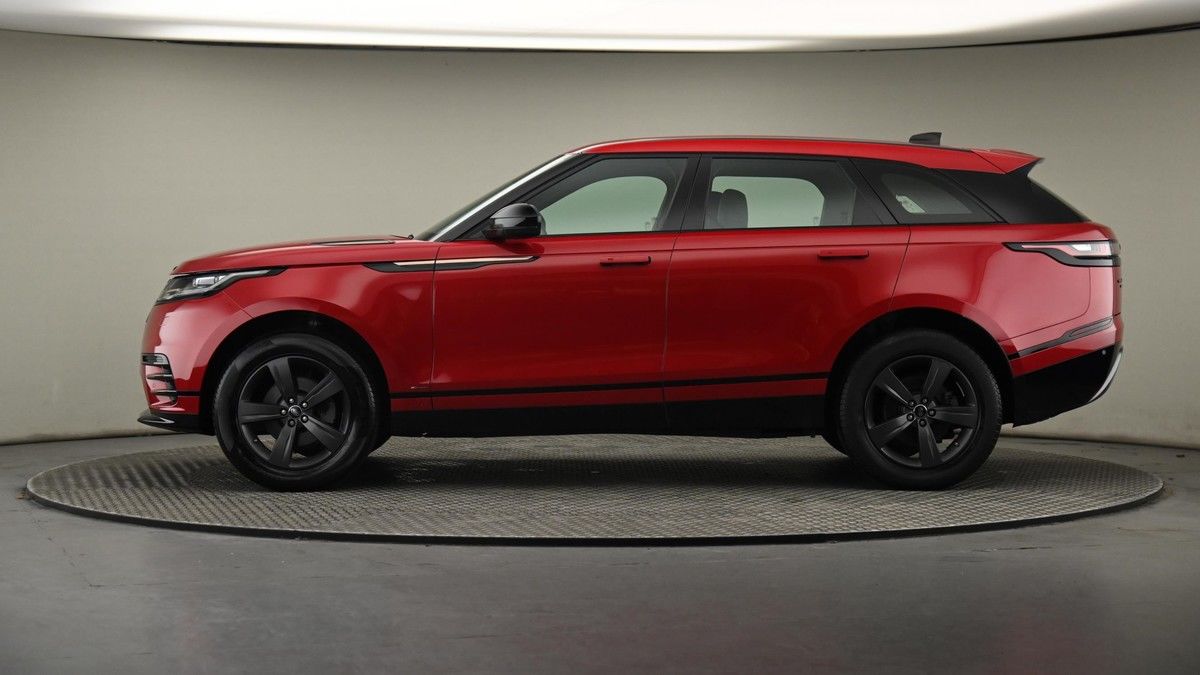 Land Rover Range Rover Velar Image 23