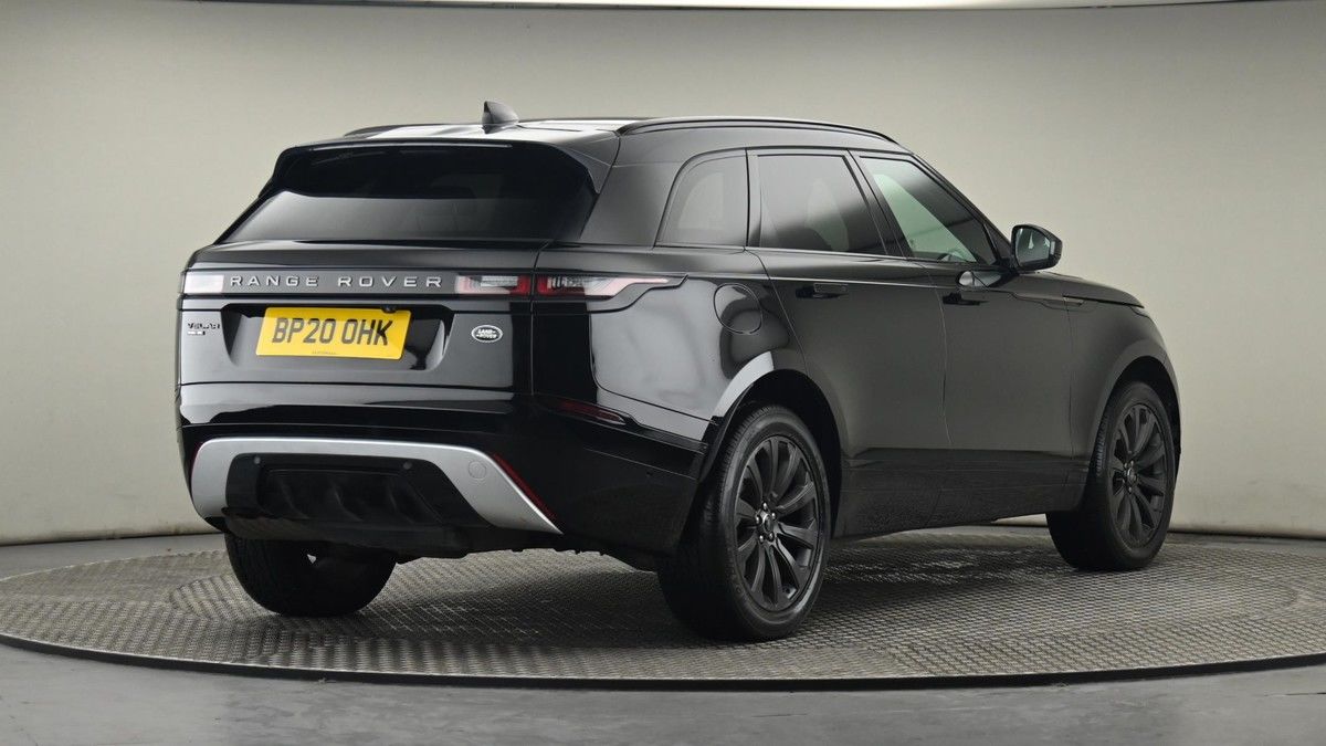 Land Rover Range Rover Velar Image 26