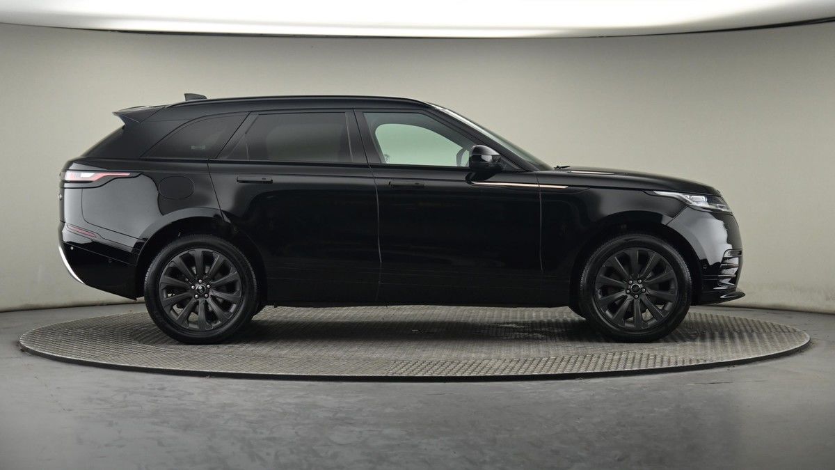 Land Rover Range Rover Velar Image 27