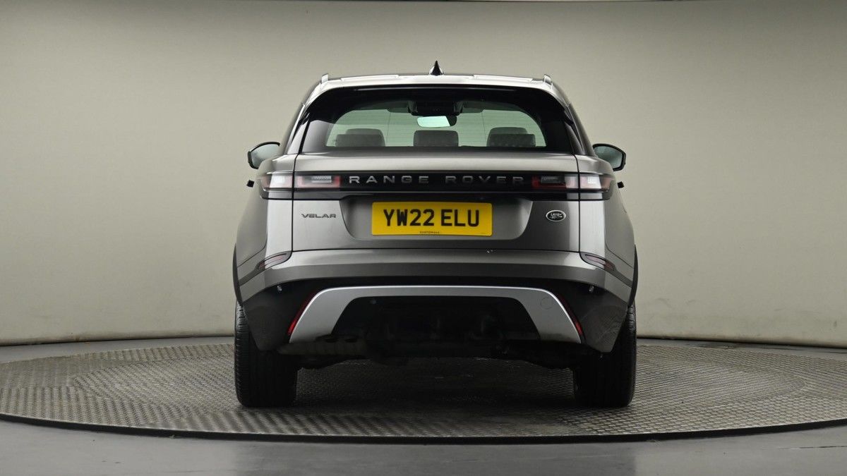 Land Rover Range Rover Velar Image 25