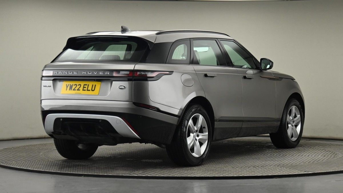 Land Rover Range Rover Velar Image 26