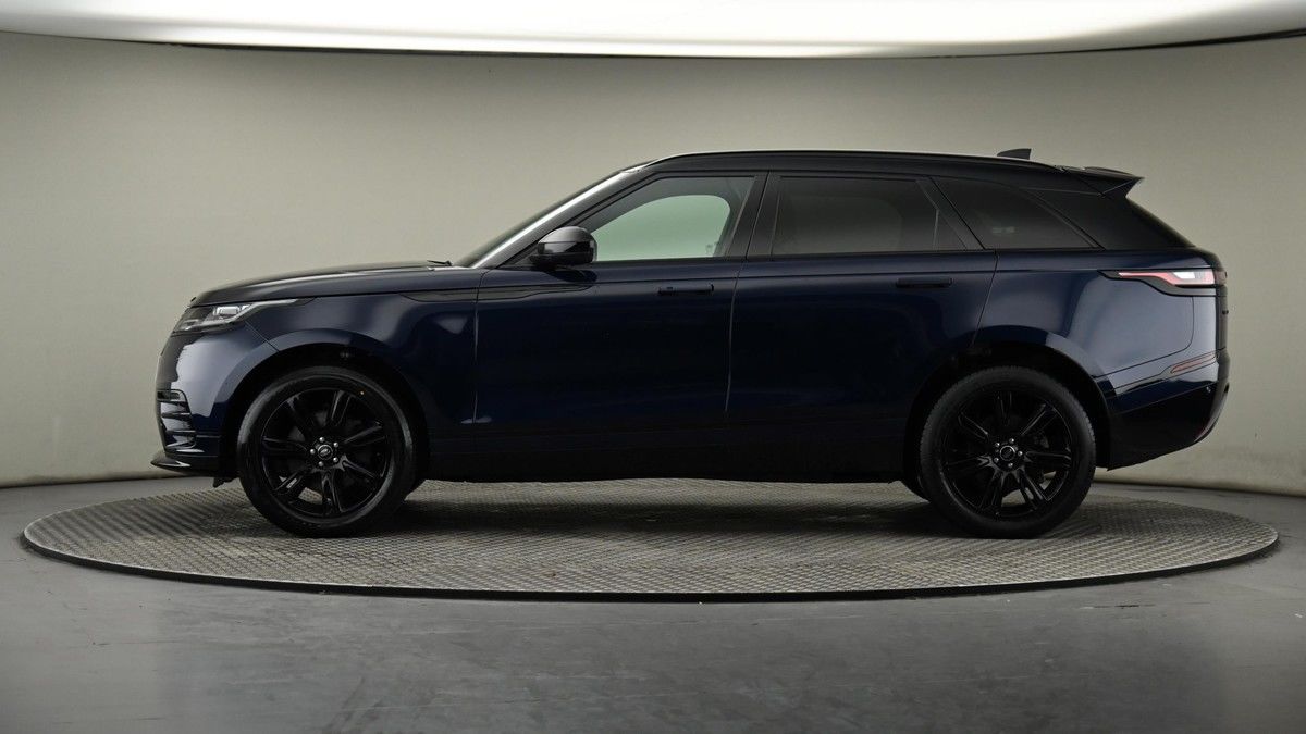 Land Rover Range Rover Velar Image 23