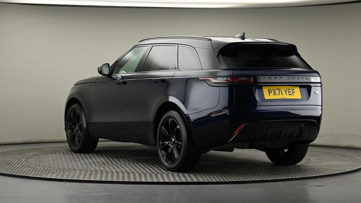 Land Rover Range Rover Velar Image 24