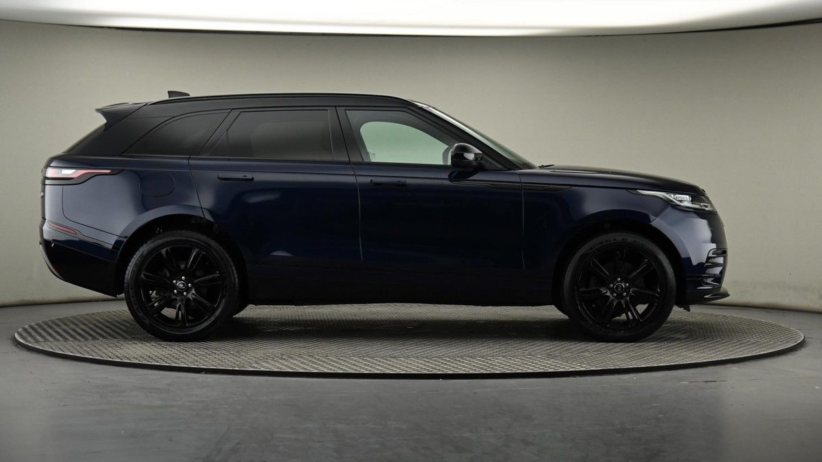 Land Rover Range Rover Velar Image 27