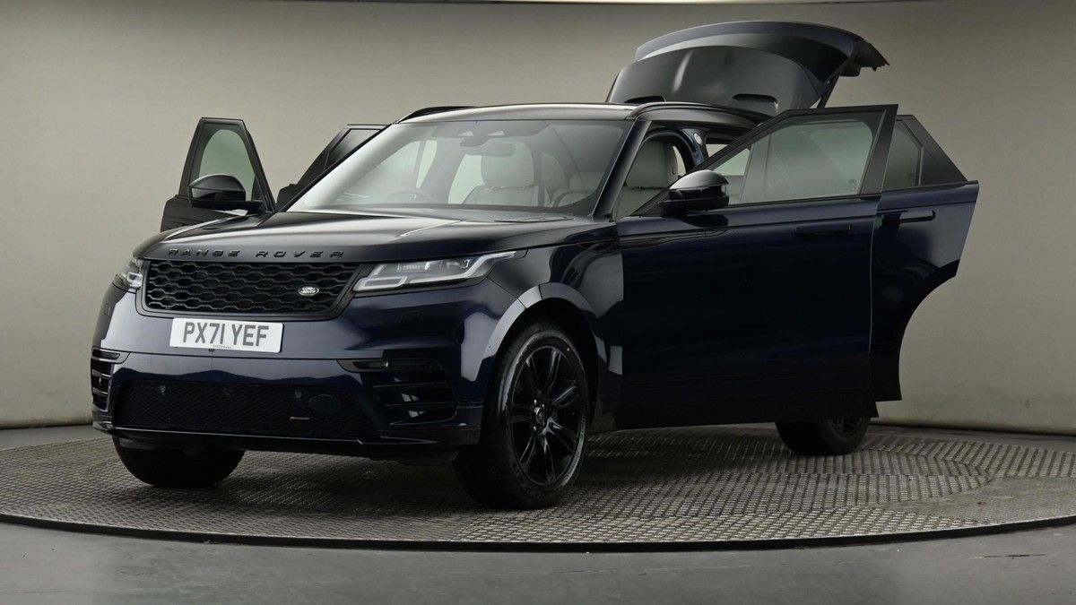 Land Rover Range Rover Velar Image 28