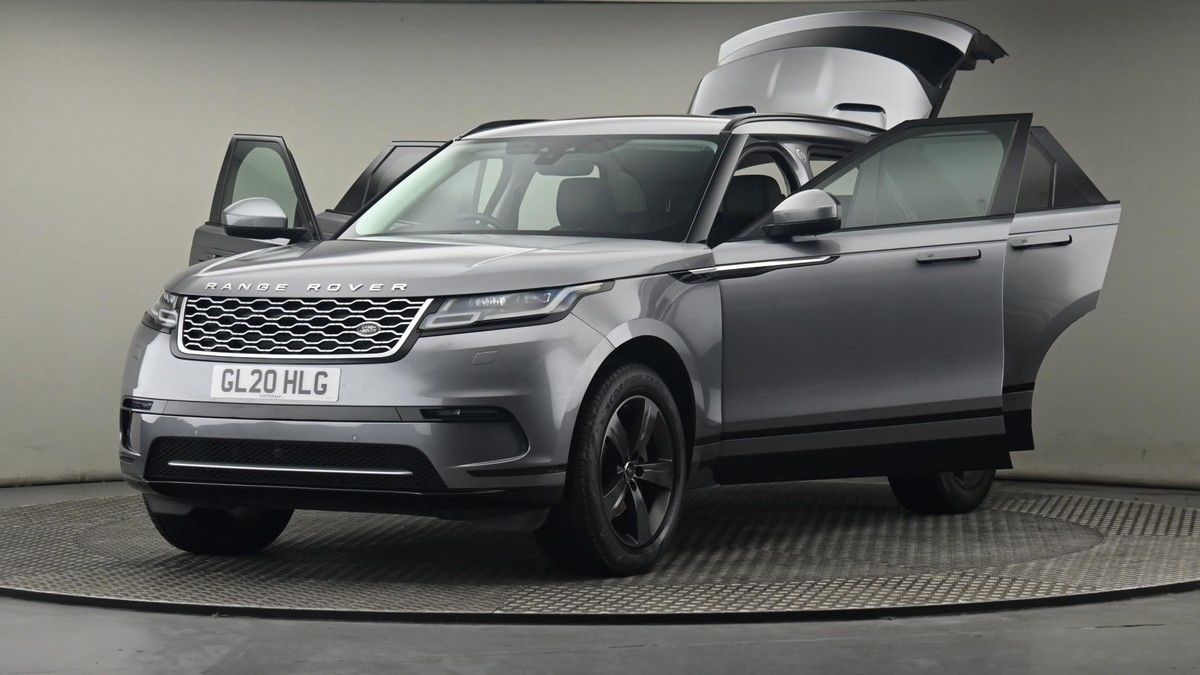 More views of Land Rover Range Rover Velar