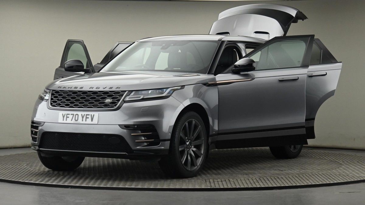 Land Rover Range Rover Velar Image 28