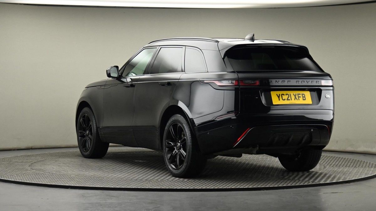 Land Rover Range Rover Velar Image 24