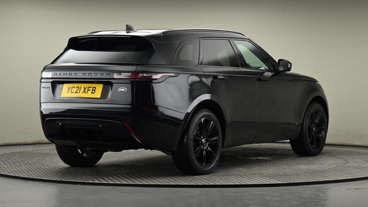 Land Rover Range Rover Velar Image 26