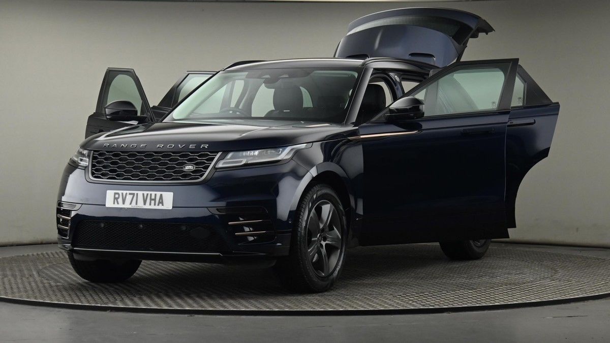 More views of Land Rover Range Rover Velar