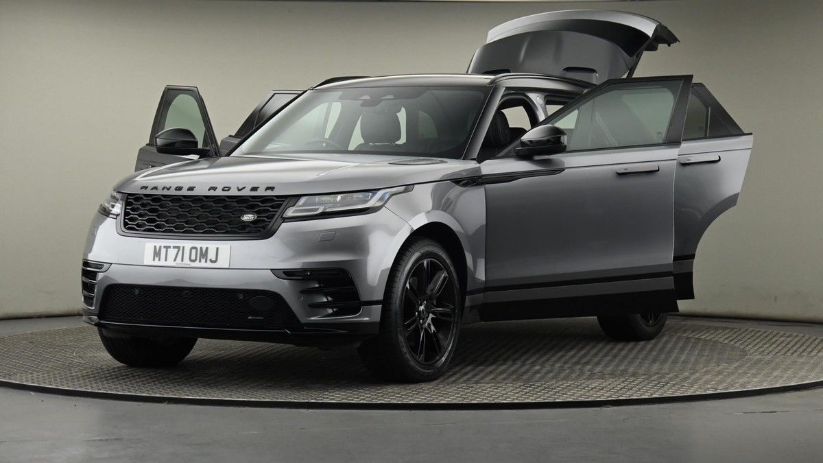 Land Rover Range Rover Velar Image 28