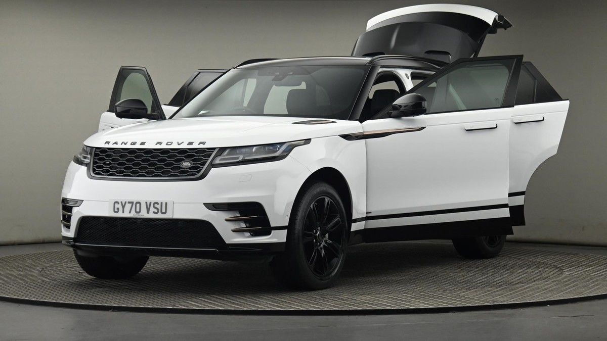 Land Rover Range Rover Velar Image 28