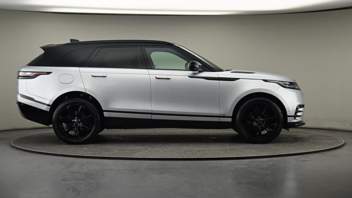 More views of Land Rover Range Rover Velar