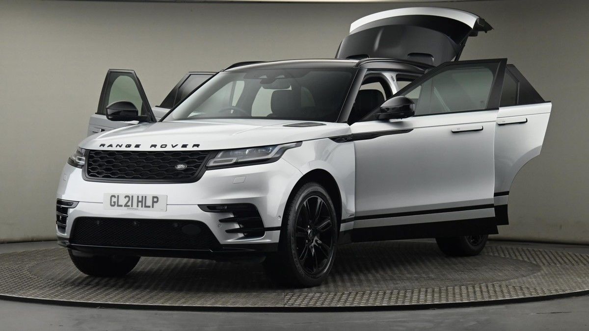 More views of Land Rover Range Rover Velar