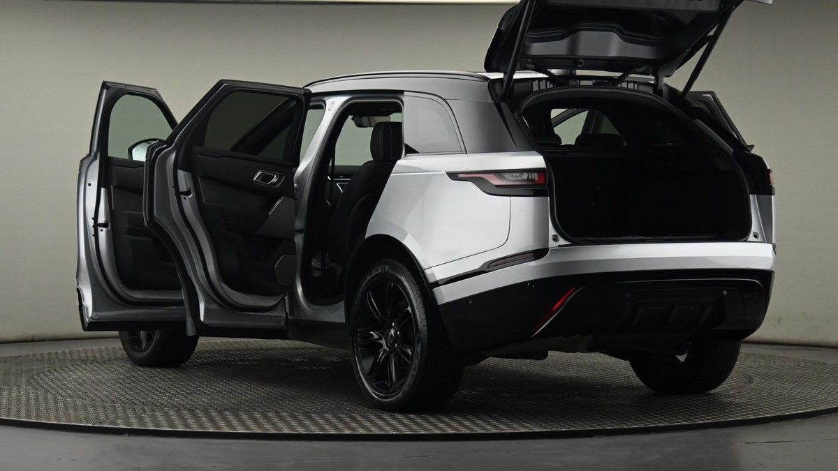 More views of Land Rover Range Rover Velar