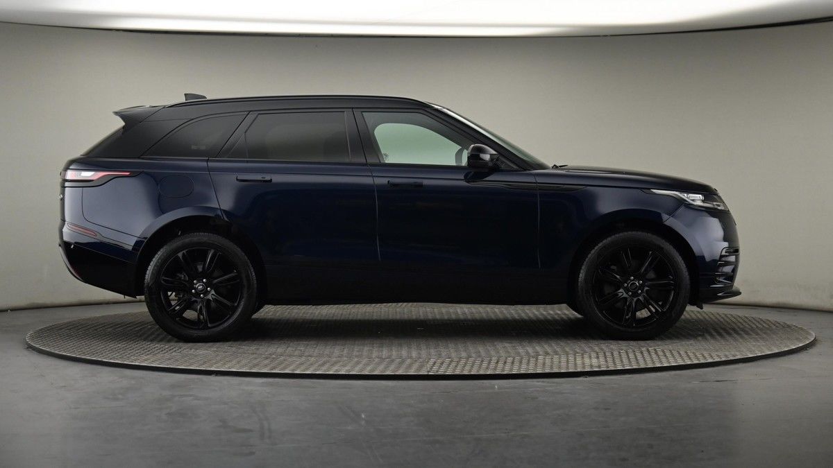 More views of Land Rover Range Rover Velar