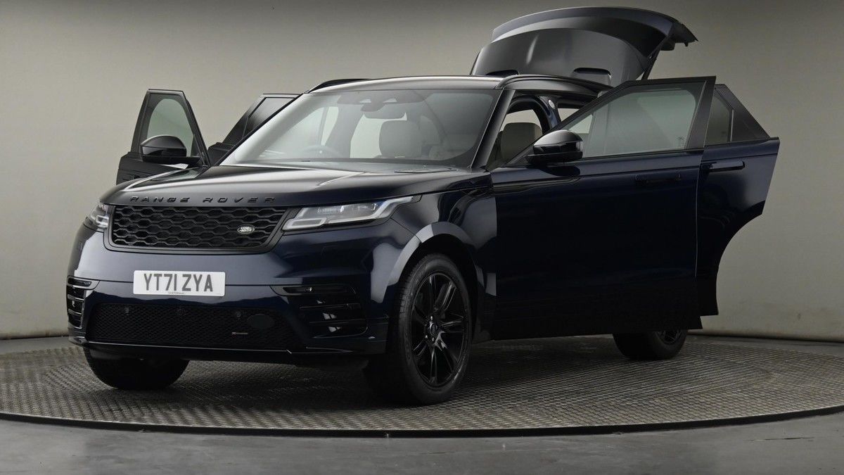 More views of Land Rover Range Rover Velar