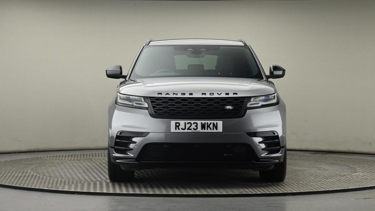 Land Rover Range Rover Velar Image 21