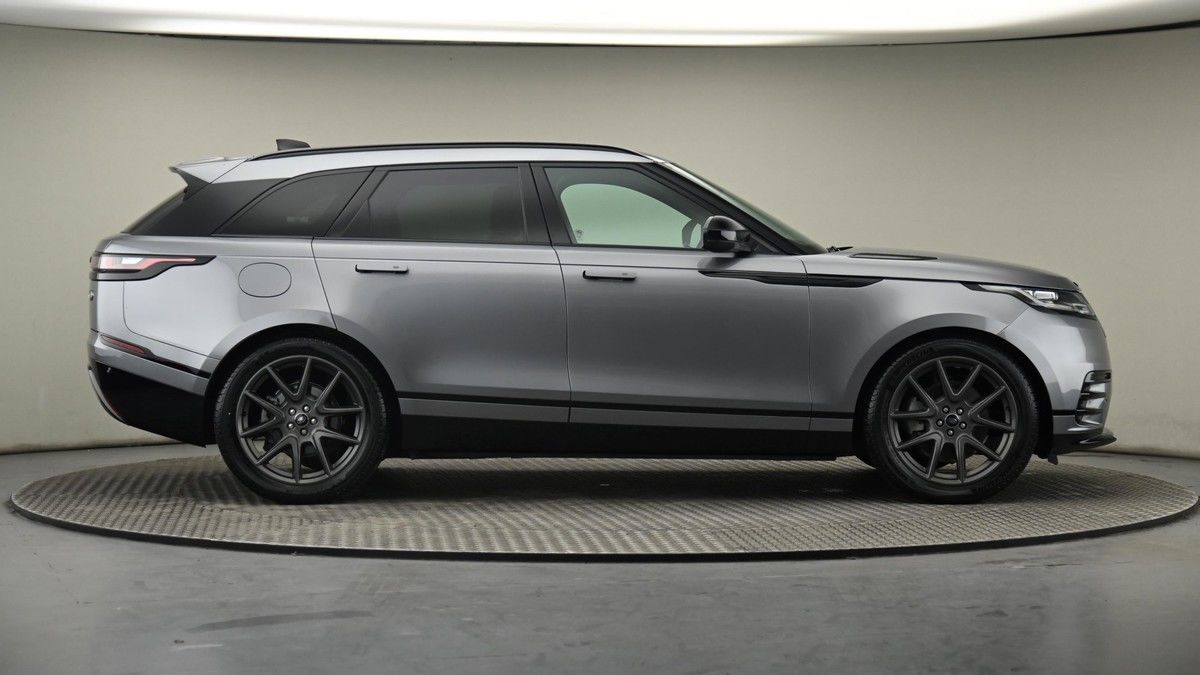 Land Rover Range Rover Velar Image 27