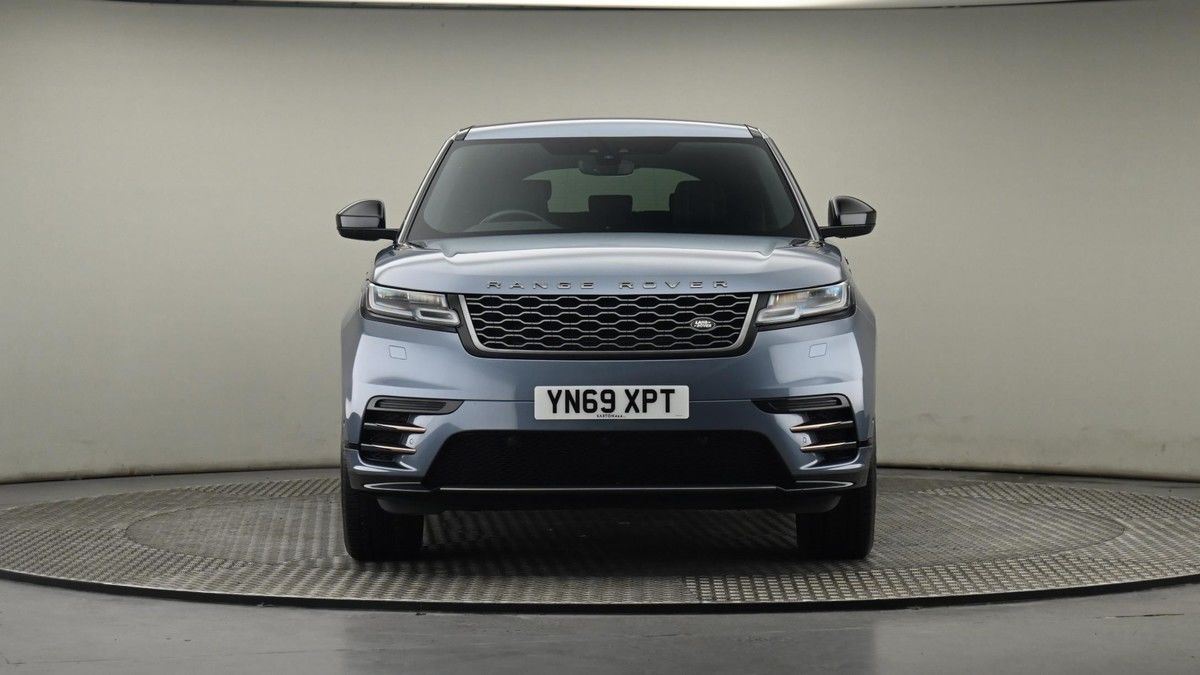 Land Rover Range Rover Velar Image 21