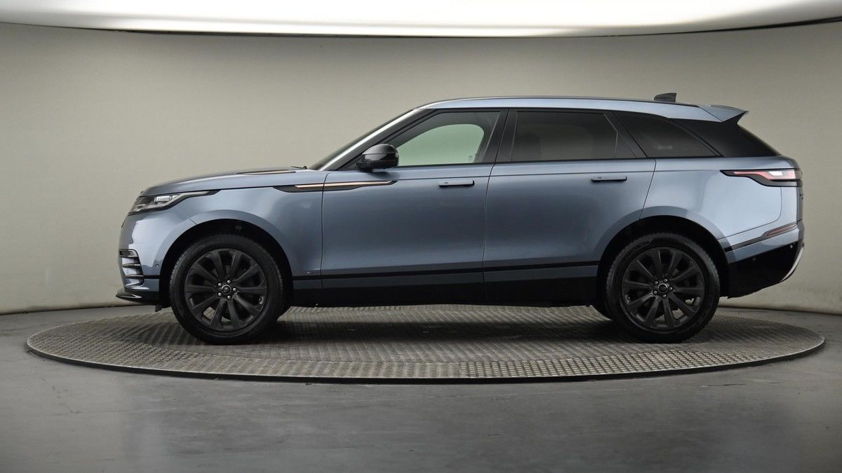 More views of Land Rover Range Rover Velar