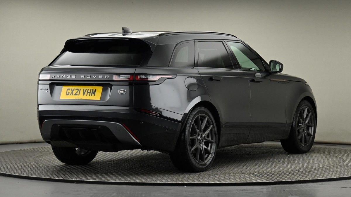 Land Rover Range Rover Velar Image 26