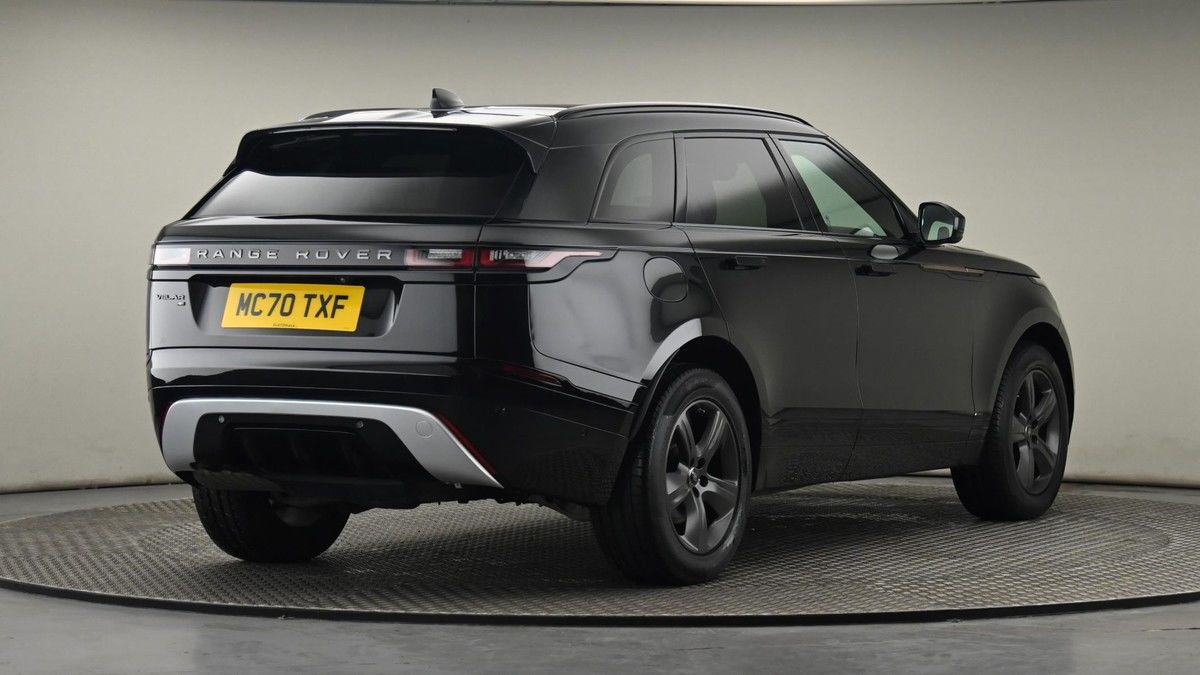 Land Rover Range Rover Velar Image 26