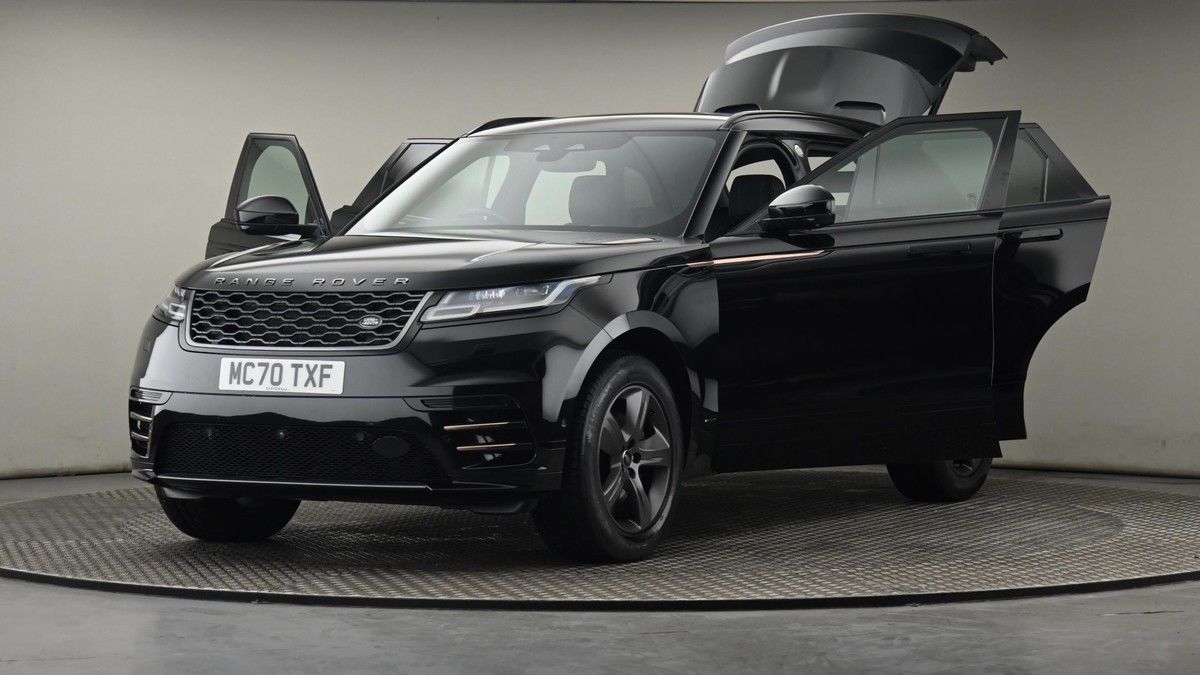 Land Rover Range Rover Velar Image 28