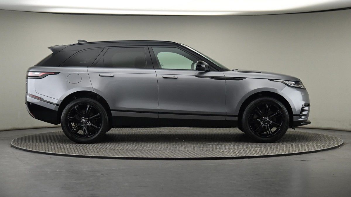 More views of Land Rover Range Rover Velar