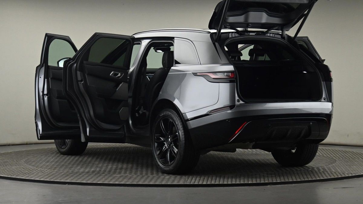 More views of Land Rover Range Rover Velar