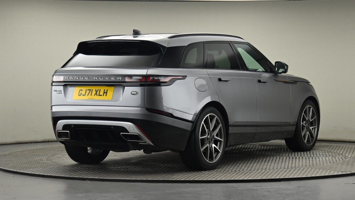 Land Rover Range Rover Velar Image 26