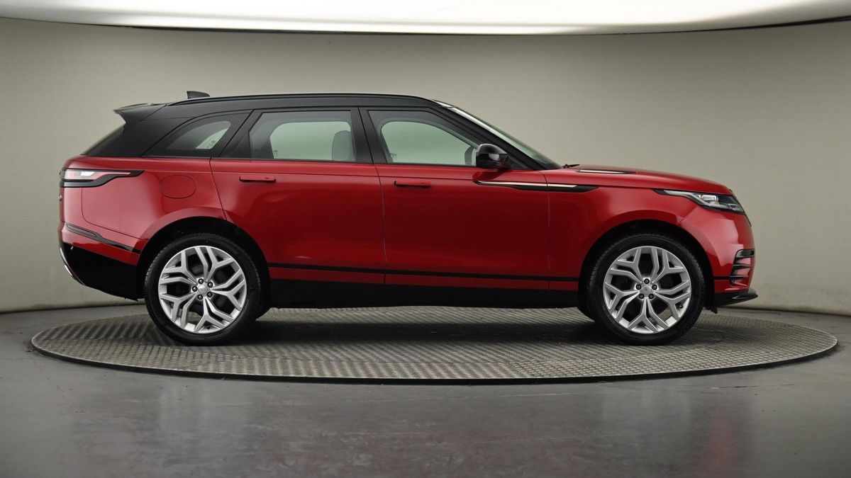 Land Rover Range Rover Velar Image 27